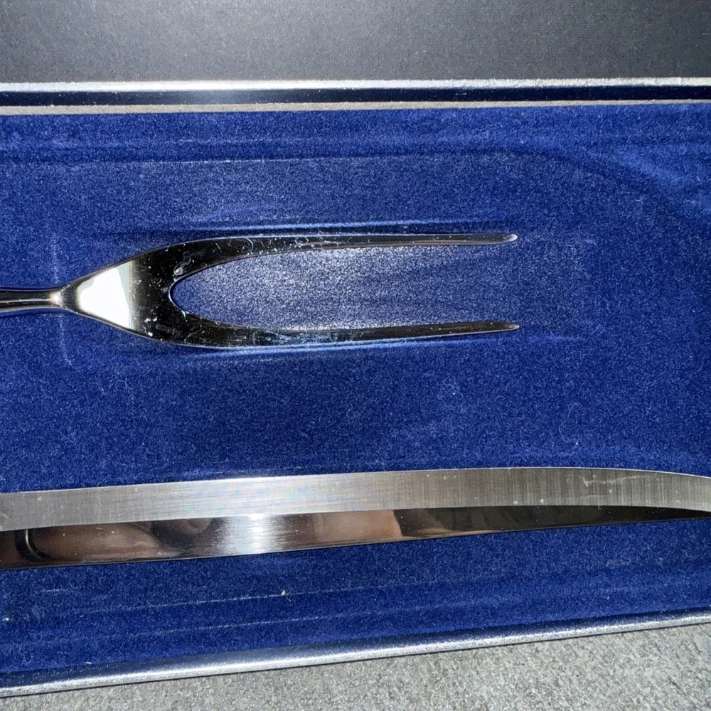 Mid Century Towle Stainless Steel 2 Piece Carving Set